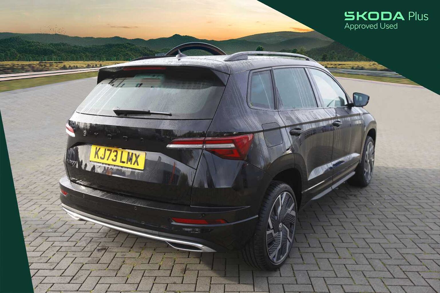 SKODA Karoq SportLine 1.5 TSI 150 PS DSG **AUTOMATIC**