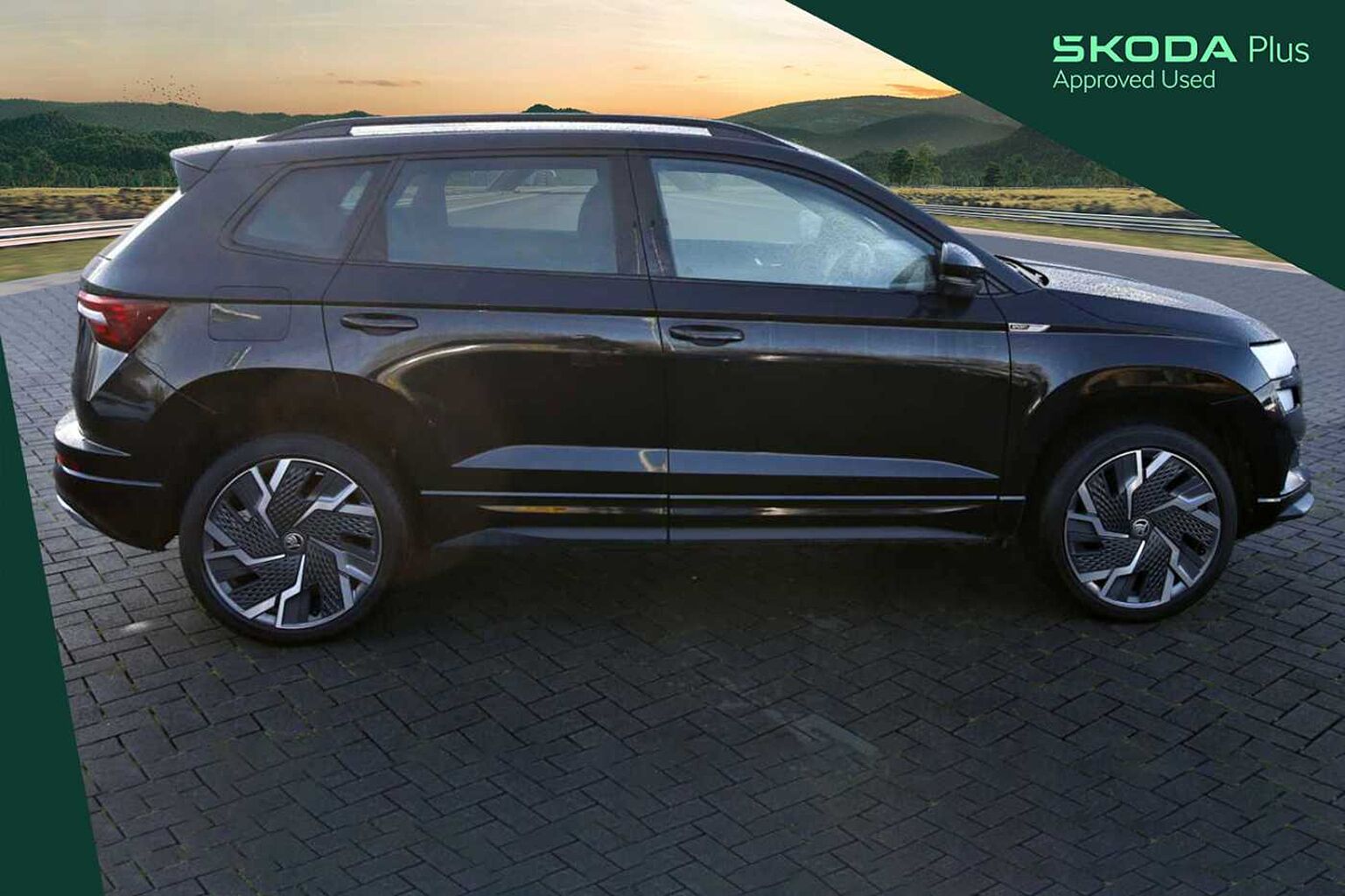 SKODA Karoq SportLine 2.0 TSI 190 PS 4x4 DSG **AUTOMATIC**