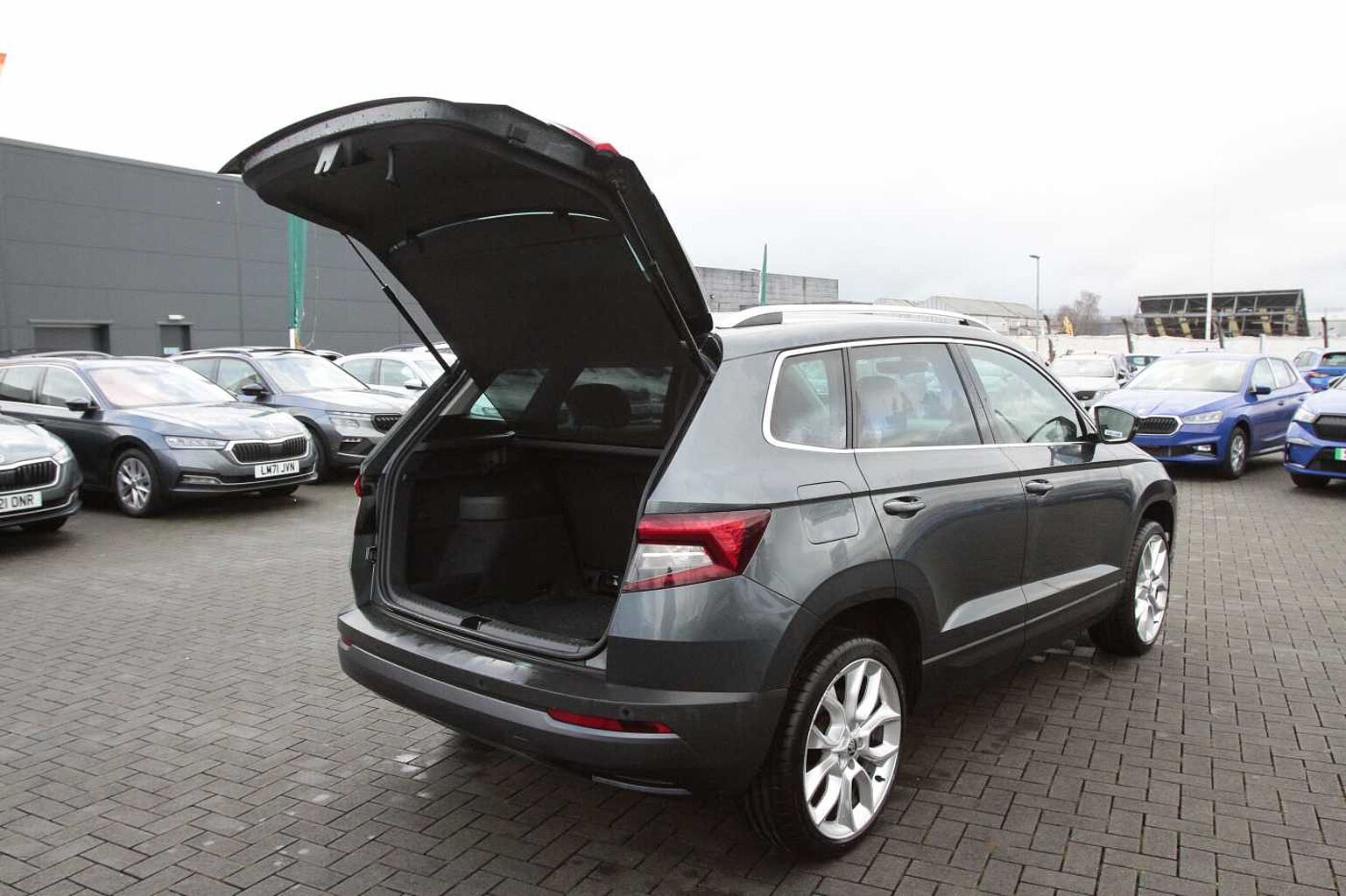 SKODA Karoq SE L 1.0 TSI 116 PS 6G Man