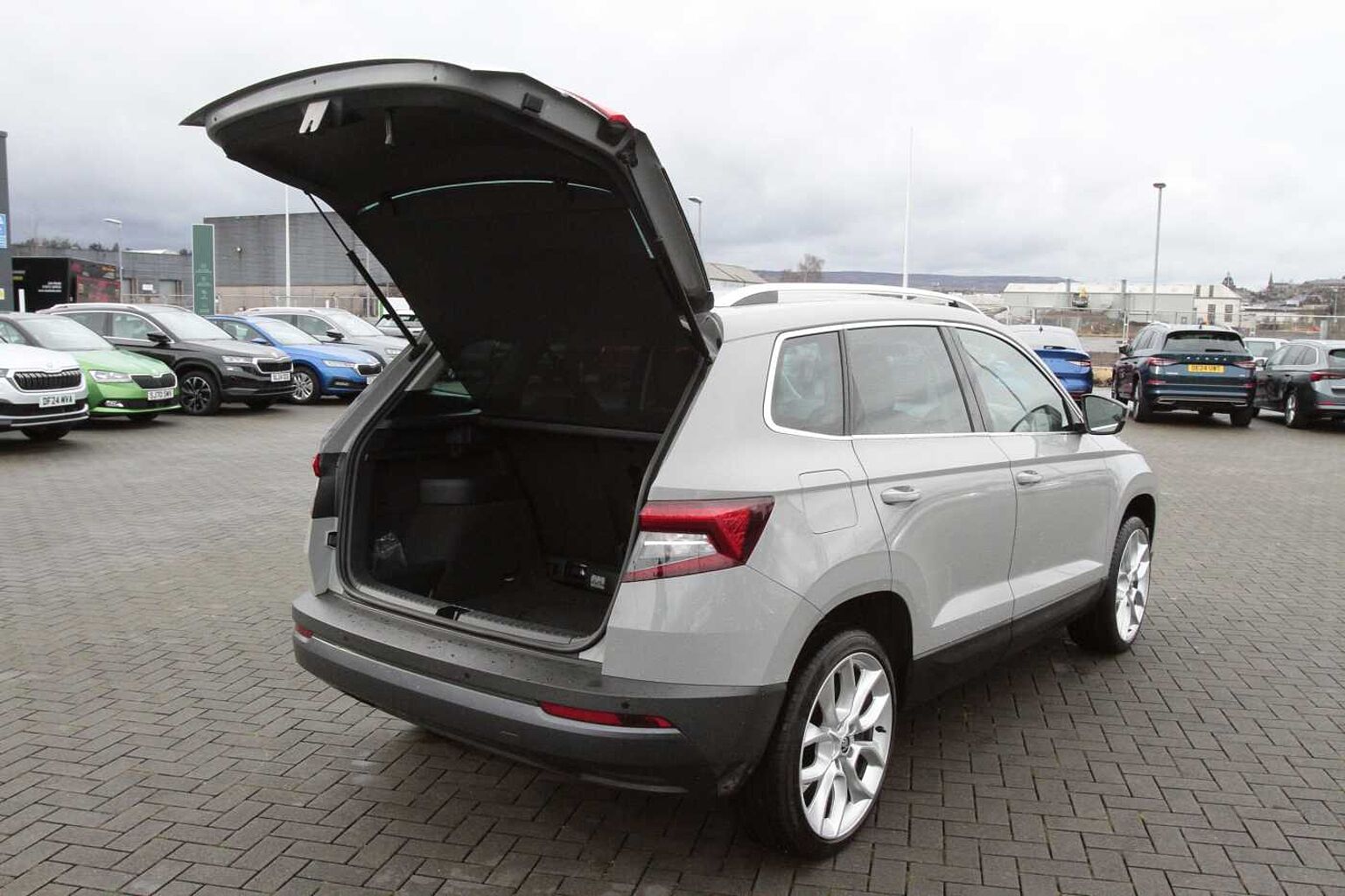 SKODA Karoq SE L 1.0 TSI 116 PS 6G Man