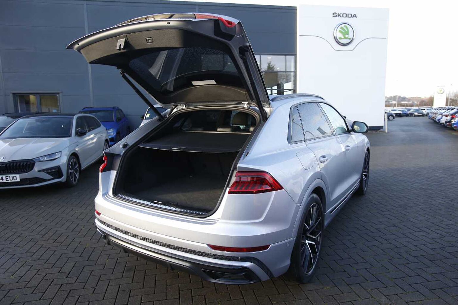 Audi Q8 Black Edition 50 TDI quattro 286 PS tiptronic