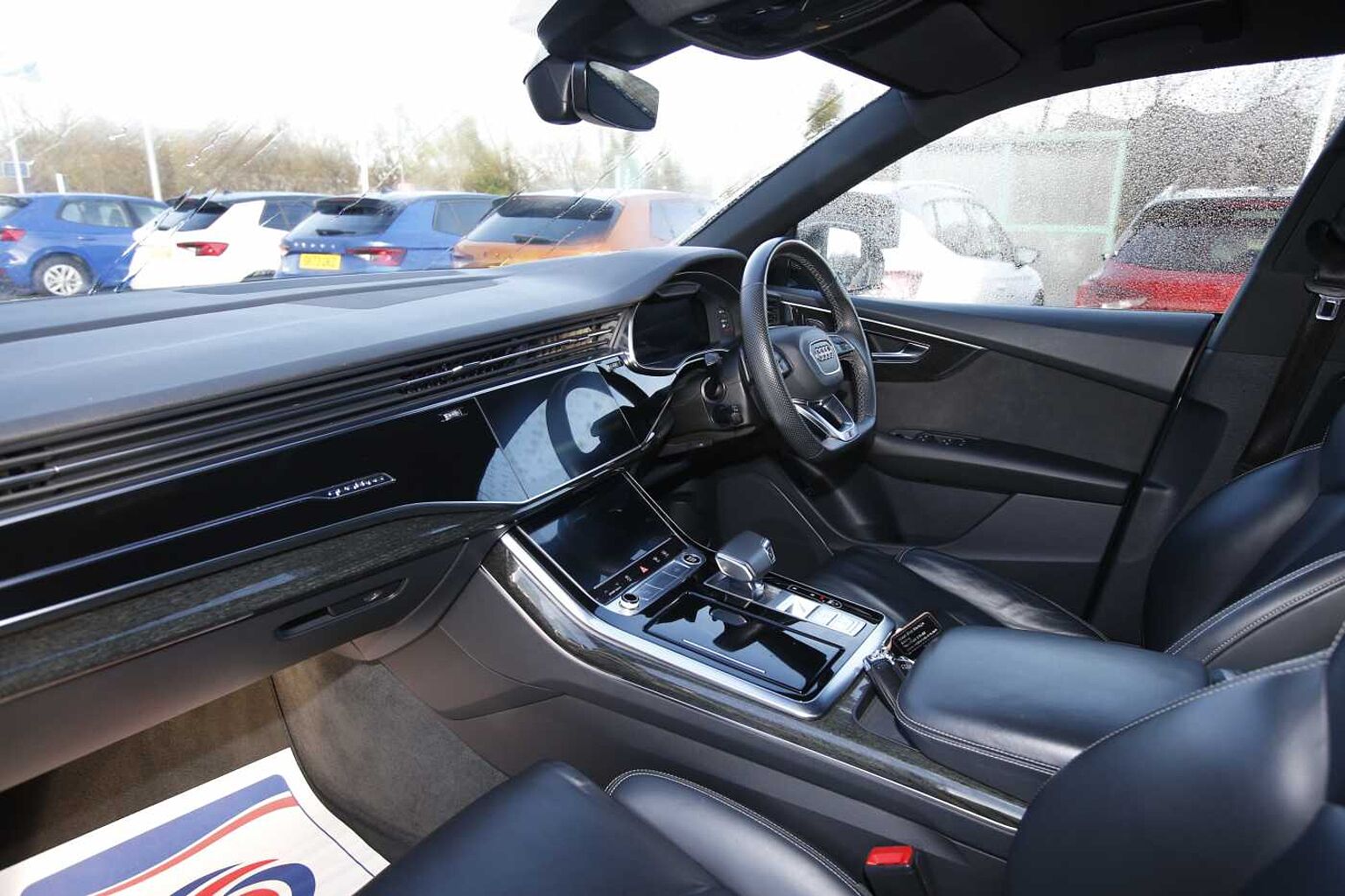 Audi Q8 Black Edition 50 TDI quattro 286 PS tiptronic