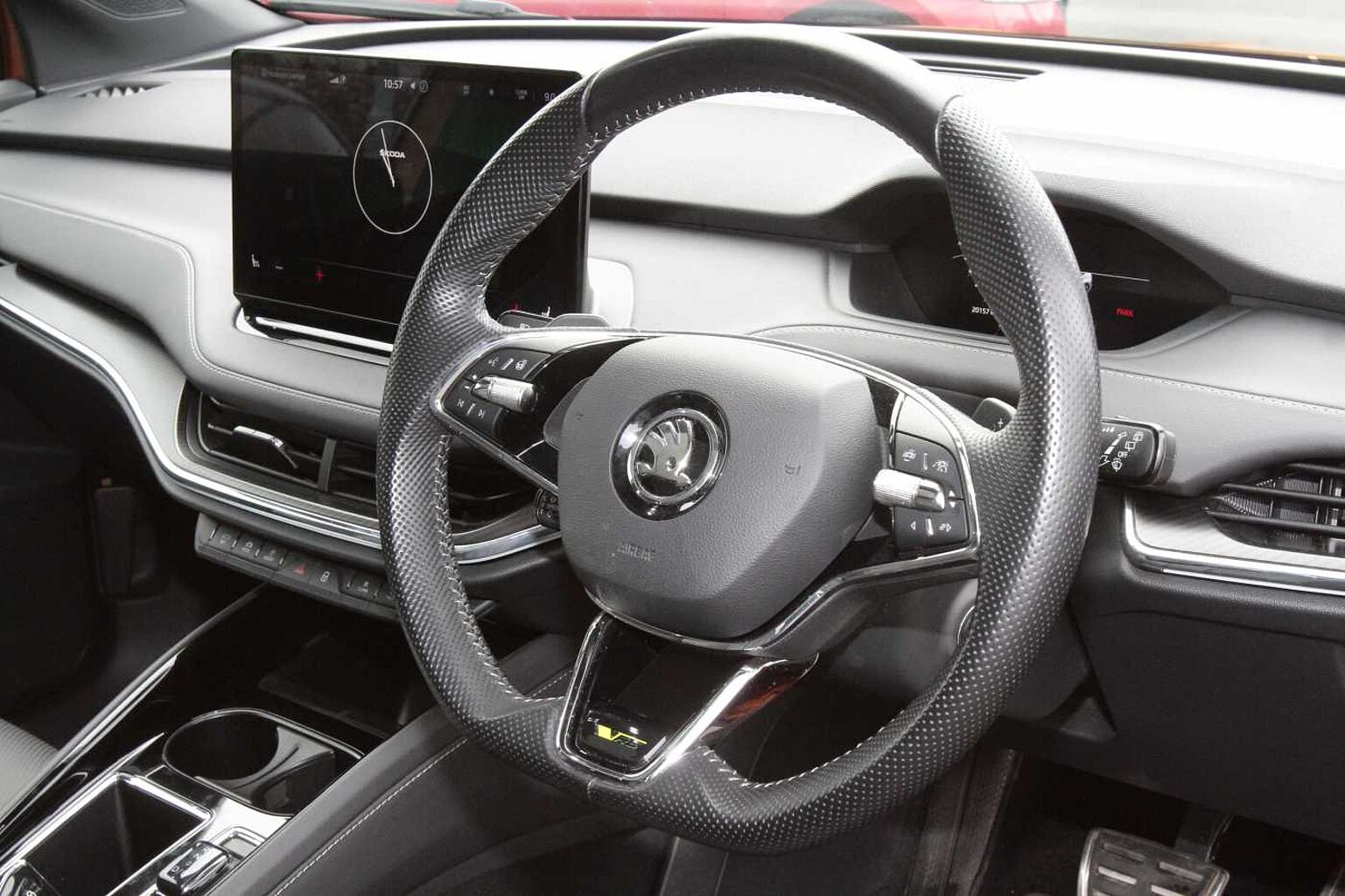 SKODA Enyaq Coupe iV vRS 80x 82 kWh 299 PS Single speed 4x4