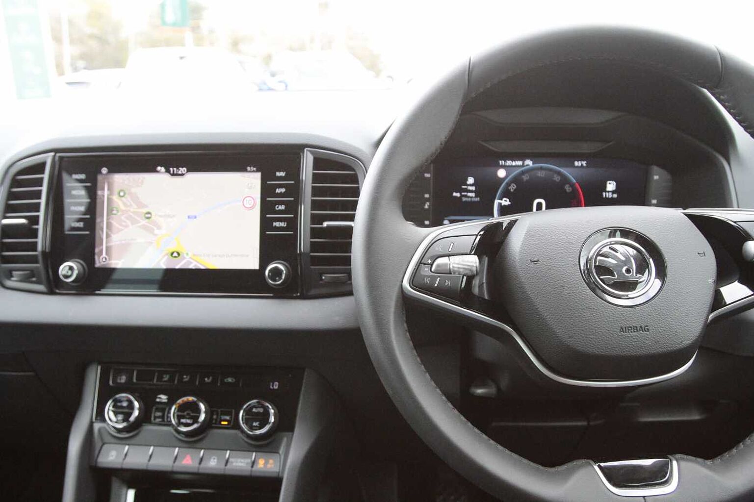 SKODA Karoq 1.0 TSI SE Drive 116 PS 6G Man