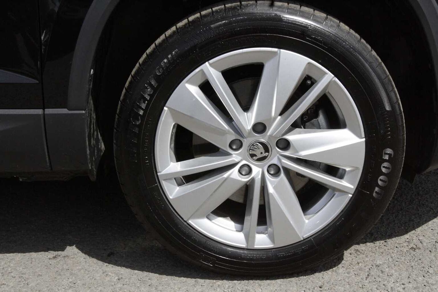 SKODA Karoq SUV 1.5 TSI (150ps) SE Drive ACT DSG
